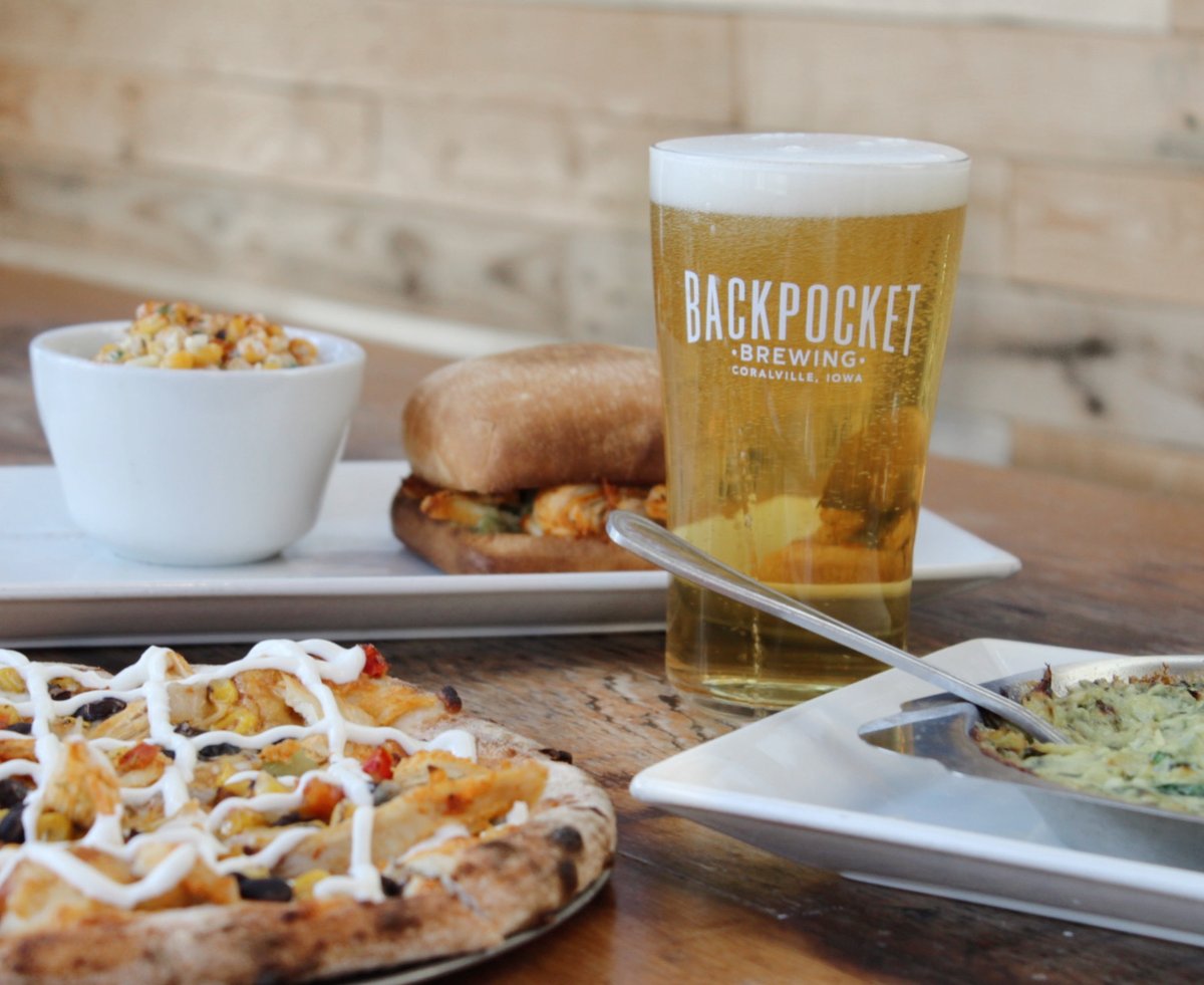 BackpocketBrew's tweet image. Get Tipsy with us🍻 Our Spring menu features our new Tipsy Enchilada Pizza &amp;amp; Tipsy Chicken sandwich! They pair perfectly with.. you guessed it - Tipsy in Tijuana! Come stop by the taproom today &amp;amp; get Tipsy with us!