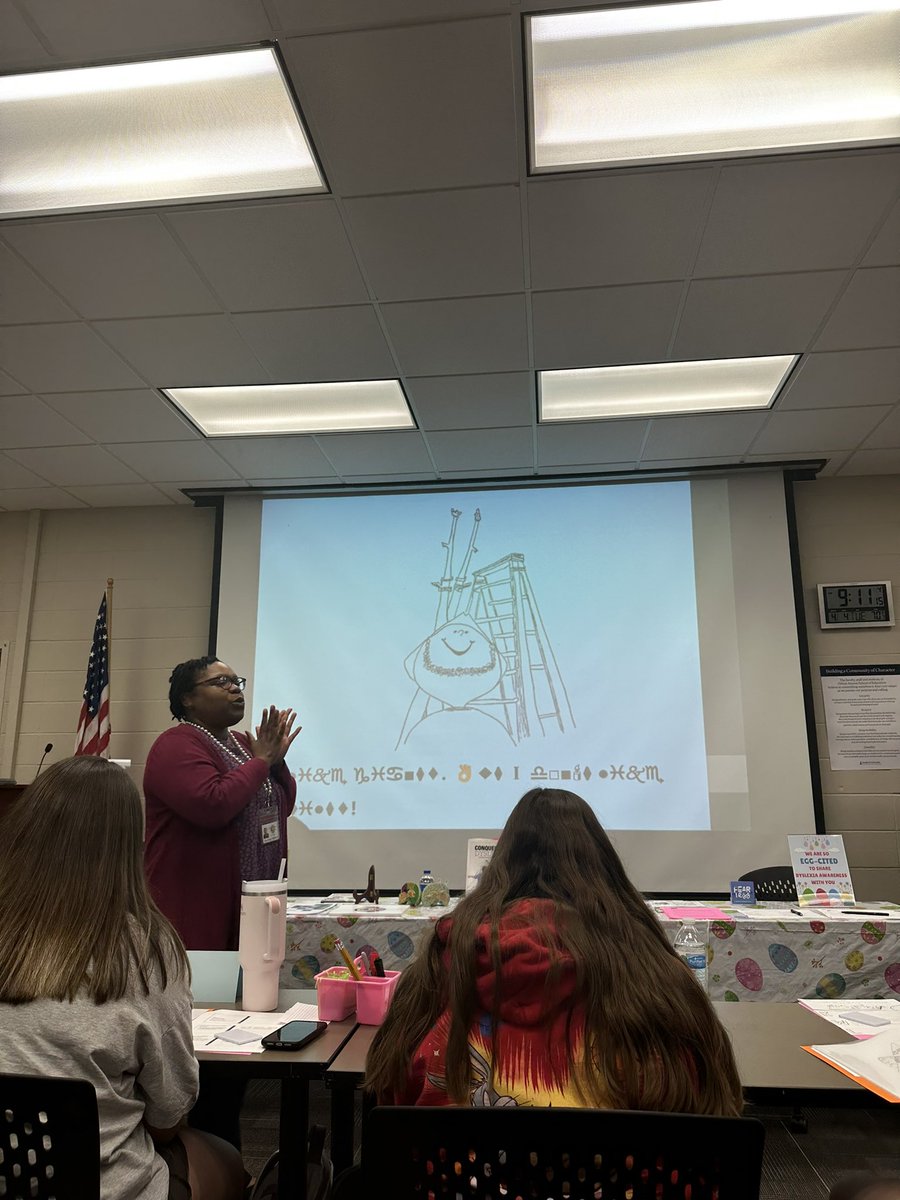 Lindsey Brewer tweet media