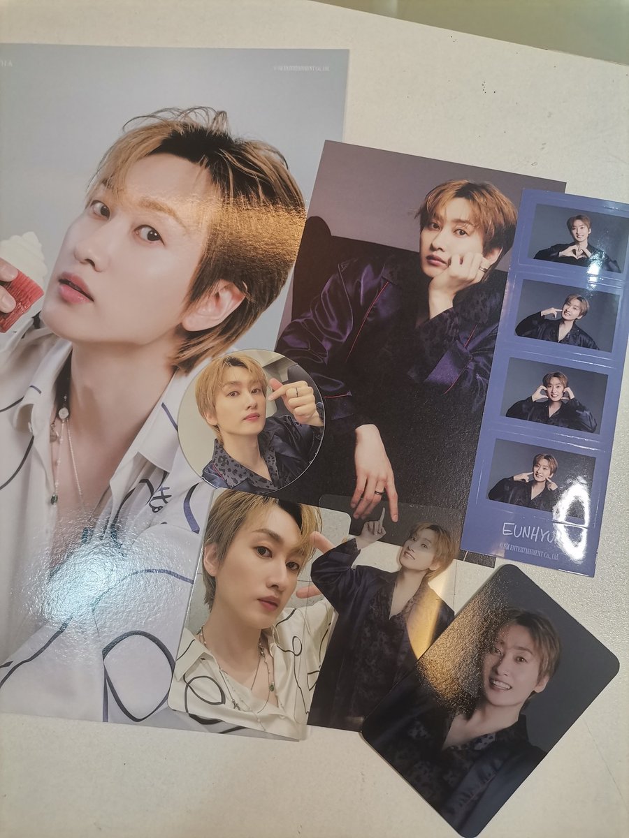 choi_cristine's tweet photo. -ˋˏ [#tine_mails] ˎˊ
     ೃ⁀➷  SG2023 Eunhyuk Set w/ YES24 POB

thank you so much @add2rupokcart
saktong. napauwi sa bday ni hyukjae😍💙
彡 https://t.co/AtGmPo0Kii