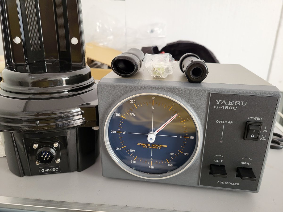 ea7beg's tweet image. Nuevo miembro en la family y modificacion de pantalla!
#hamradio #clusterdx #radioworld