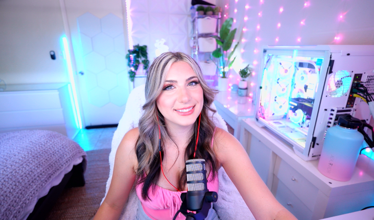 HUGE ANNOUNCEMENT ANY DAY NOW!! 👀

Super excited to share with you all the news! 🥰

Hint:  it involves my first Partnership, ever!!! 

Drop your hints down below!

👇👇👇👇