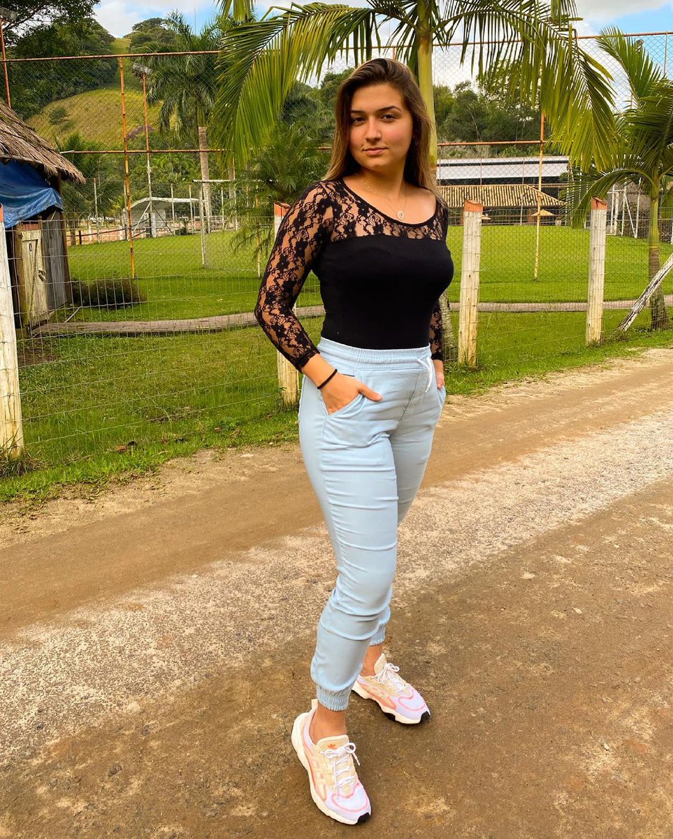 macacardon's tweet image. Modo: vacaciones 🌴🌊