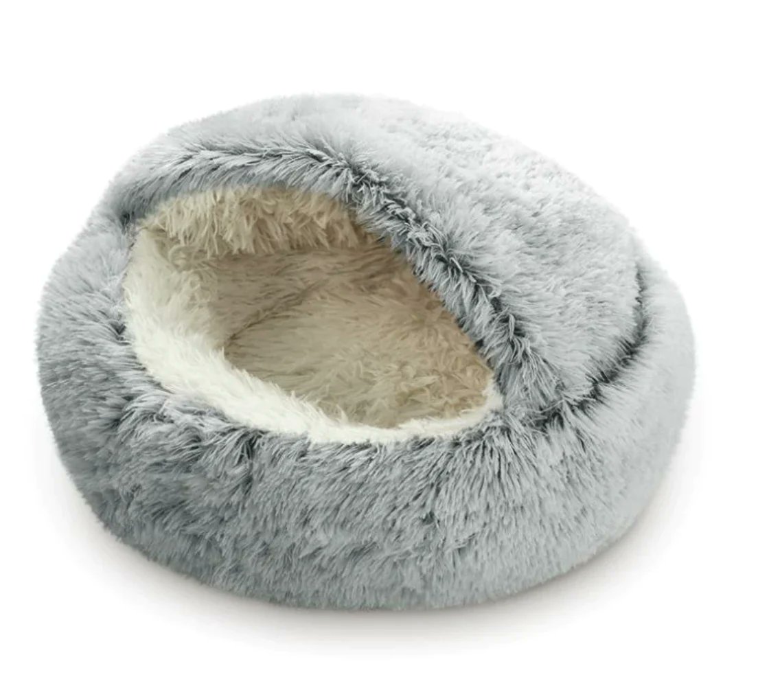 Spoil your pet with this comfy bed and it's on SALE too! 

Link in bio! 😍