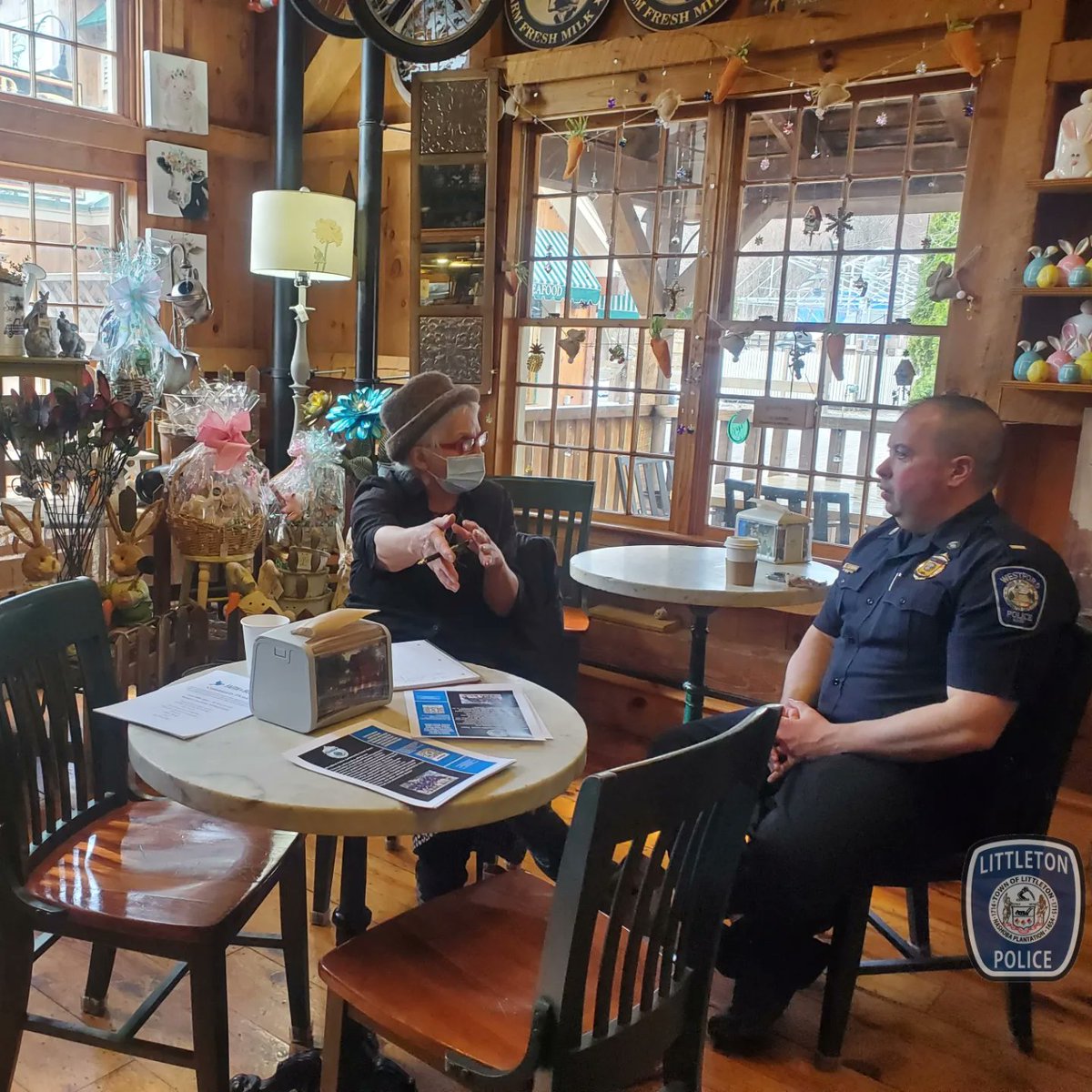 LittletonMAPD's tweet photo. Today's turnout was great at our joint Westford and Littleton Police Coffee with a Cop event. Thanks to Kimball Farm for hosting such a wonderful community event. We hope to see you all at future events. #westfordMA #LittletonMA #KimballFarm #coffeewithacop https://t.co/h2VsKWuMJv