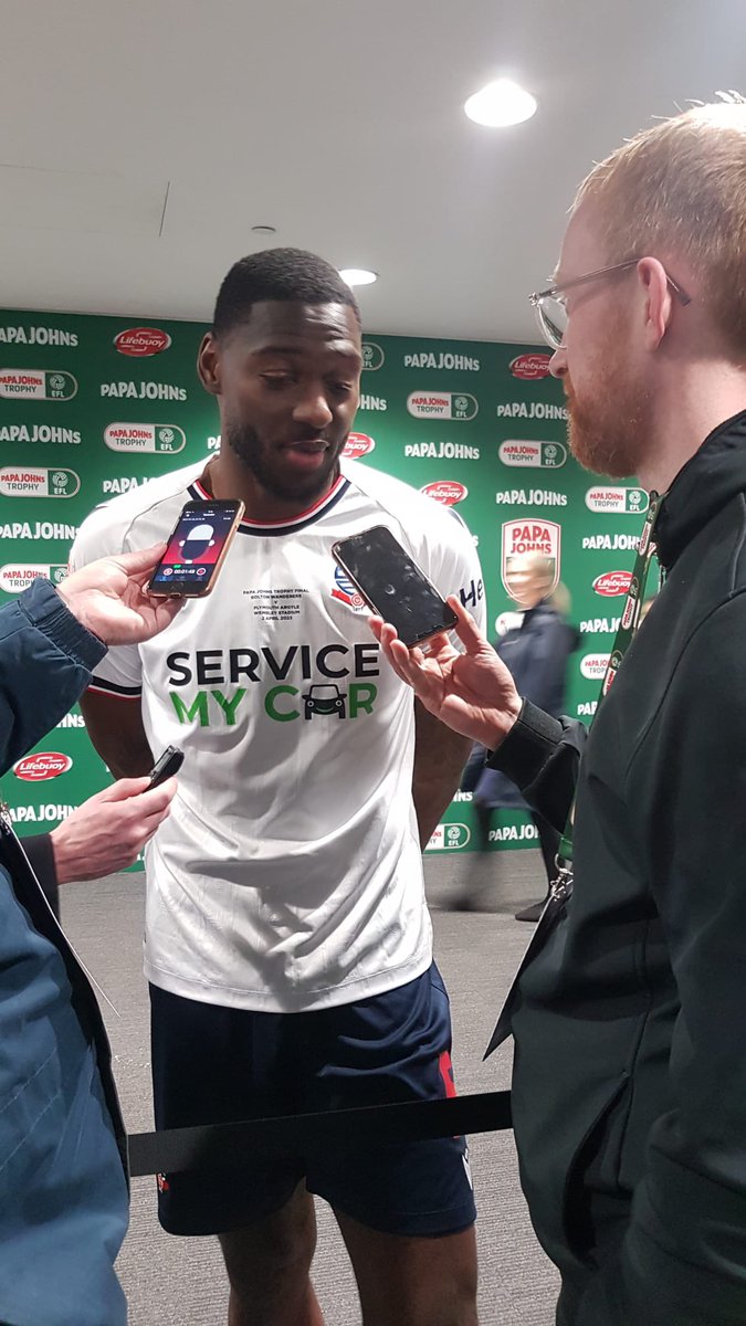 BOLTONFMSPORT's tweet photo. Tuesday Club with @itsjimbailey talking #PapaJohnsTrophyFinal!
Player interviews, fan reaction, Neil Hart and more! All In hour one!
#BWFC #Bolton #EPL #TuesdayNightDelight https://t.co/Yzi3xoQCZl
