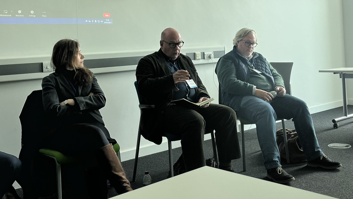 PolStudiesRev's tweet image. #PSA2022 „Brevity is next to godliness” - @justin_t_fisher on editorial work, publishing Early Results and #research dissemination at the “Meet the Editors” panel. Thank you @psa_ecn for all the interesting questions and see you the next year! 📚@PolStudiesAssoc