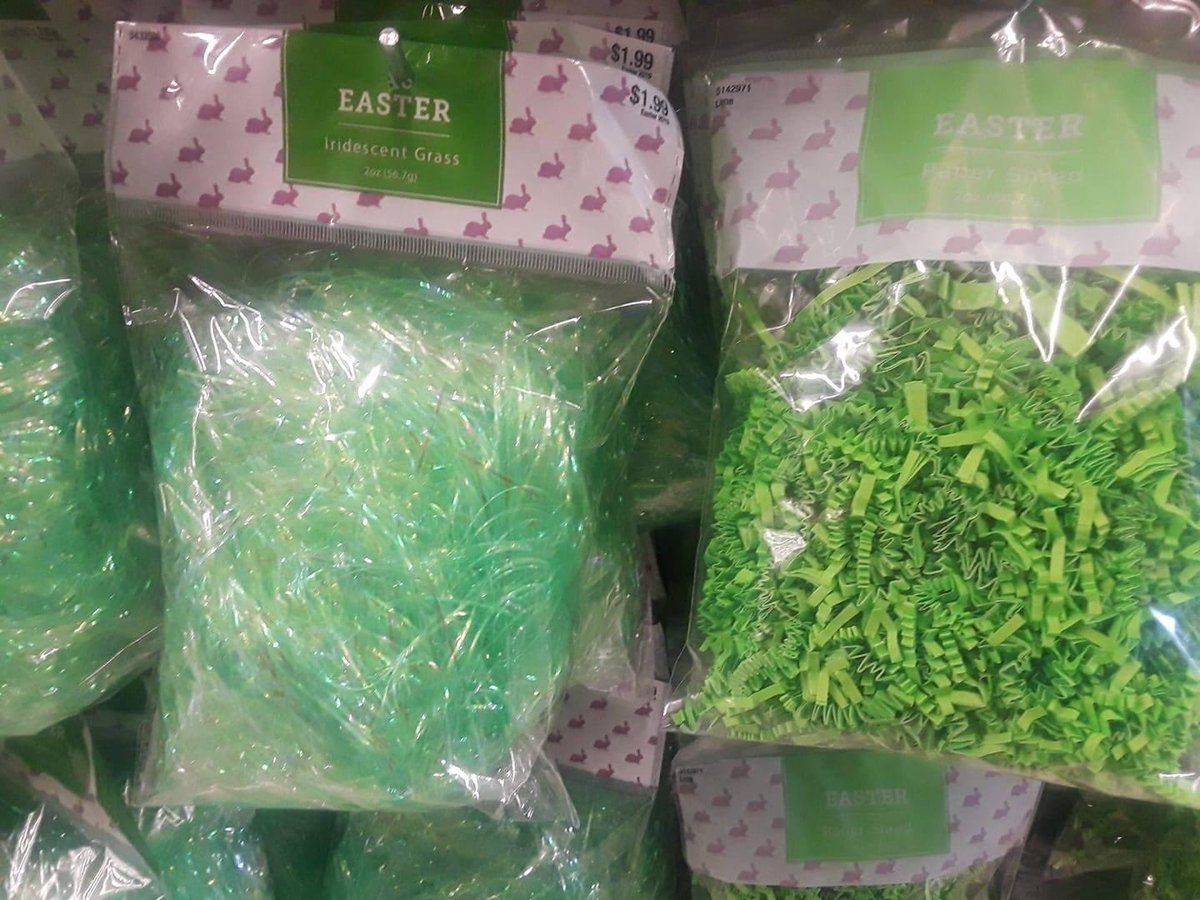 OneSourceAction's tweet image. With #easter right around the corner, remember that #plastic #easterbasket grass (left) lasts forever in the #environment , often ending up in bird's nests &amp;amp; our waterways. Opt for the crinkled paper (right). It eventually #biodegrades and is much safer. 🐰🐣 #climateaction