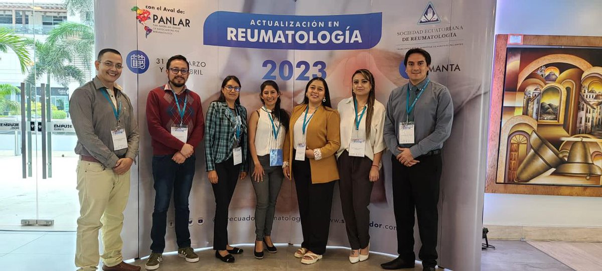 Participación de los egresados de Reumatología en un evento de actualización. #reumatologiahha #clinicainternacionalhha