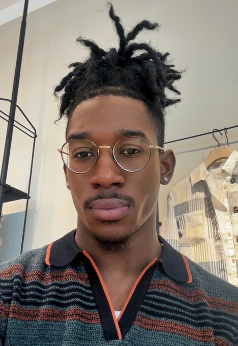 Fs4xVgUWYA4KdHs?format=jpg&name=small