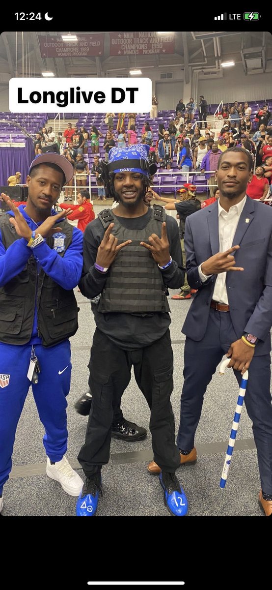 ArrionKnight's tweet image. 12 IS FREE