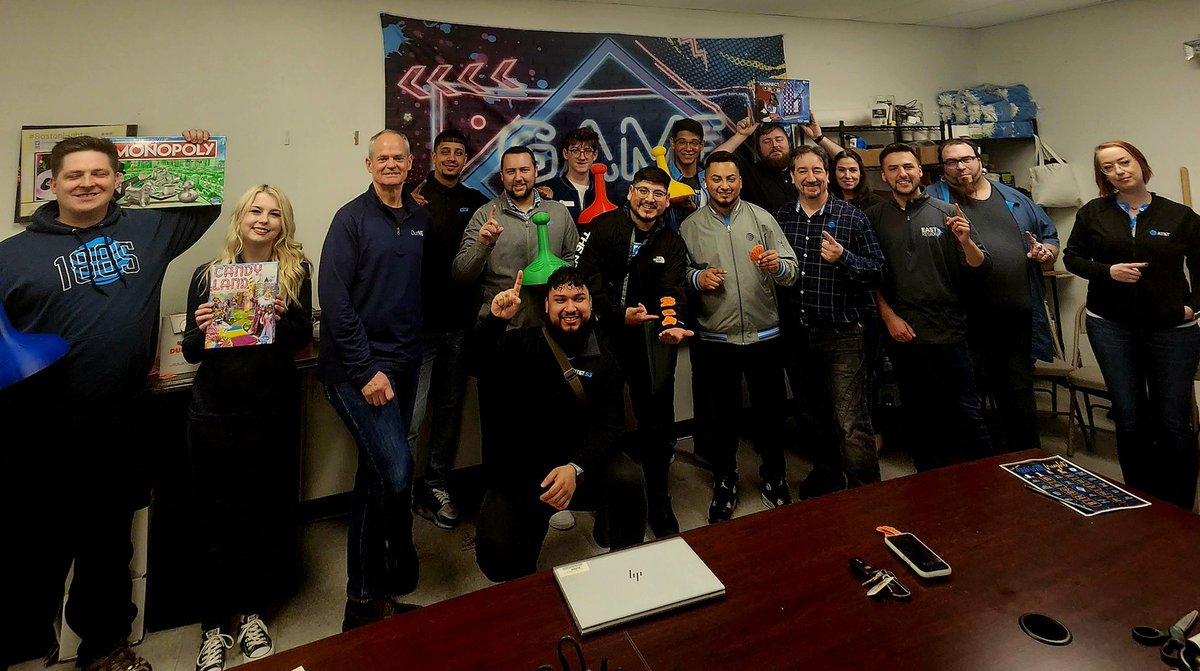 Peter Nixon (@pnixnix) on Twitter photo Game Night with <a href="/PrimeComms/">Prime</a> in #nashuanh <a href="/TheRealOurNE/">#OurNE</a> <a href="/emilywiper/">Emily Wiper</a> <a href="/LizFrazee6/">Liz Frazee</a> Thank you <a href="/Bjeralds1/">Brandon Jeralds</a> <a href="/Darko_5/">Eric Darko</a> Game Night with <a href="/PrimeComms/">Prime</a> in #nashuanh <a href="/TheRealOurNE/">#OurNE</a> <a href="/emilywiper/">Emily Wiper</a> <a href="/LizFrazee6/">Liz Frazee</a> Thank you <a href="/Bjeralds1/">Brandon Jeralds</a> <a href="/Darko_5/">Eric Darko</a>