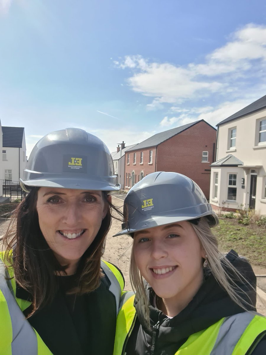 CpcBallycastle's tweet photo. Year 13 pupil Dani McQuillan at Rushfield site, Ballyclare with E&L Construction Services Ltd.
Dani also met past pupil Odhran McGrath who is doing his placement year with the company
Dani is enjoying a fantastic work experience with the company #workrelatedlearning #careers https://t.co/UimwhwFkdC