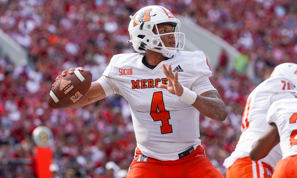 Ëric Handley ✞ (@ehandley06) on Twitter photo Blessed to receive a(n) offer from Mercer University ✞ @CoachOBrien_MU <a href="/Coach_D_Salmon/">David Salmon</a> <a href="/Drew_Cronic/">Coach Cronic @ Navy</a> <a href="/PGSpartans/">Pleasant Grove Spartans Football</a> <a href="/GeauxBeaux8/">Darrell LeBeaux</a> Blessed to receive a(n) offer from Mercer University ✞ @CoachOBrien_MU <a href="/Coach_D_Salmon/">David Salmon</a> <a href="/Drew_Cronic/">Coach Cronic @ Navy</a> <a href="/PGSpartans/">Pleasant Grove Spartans Football</a> <a href="/GeauxBeaux8/">Darrell LeBeaux</a>