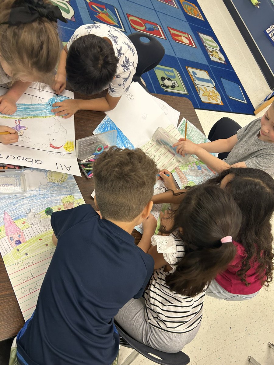 EidMeagan's tweet photo. Lieck Kinder Are being collaborators by developing a research plan, gathering information from a variety of sources, and creating group animal informational big books! More to come…@NISDLieck @NISD_ECE @nisdelemelar @mrstrevinoLL @ang_pereyra https://t.co/p9Un7giuJE