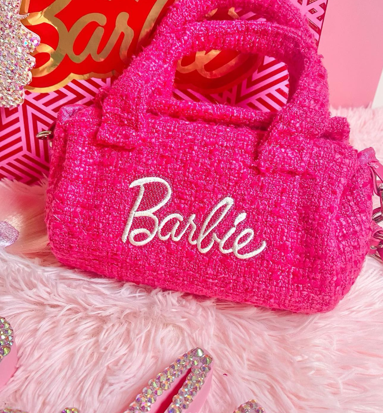 Followpink__'s tweet photo. Adorable is this mini cute Barbie bag
#barbie #barbiegirl #pinkaddict #pinkaesthetic #pinkvibes ##pinkobsessed #pinkobsession #girlythings #pinkgiftideas #pinkiseverything https://t.co/cQlhGSssue