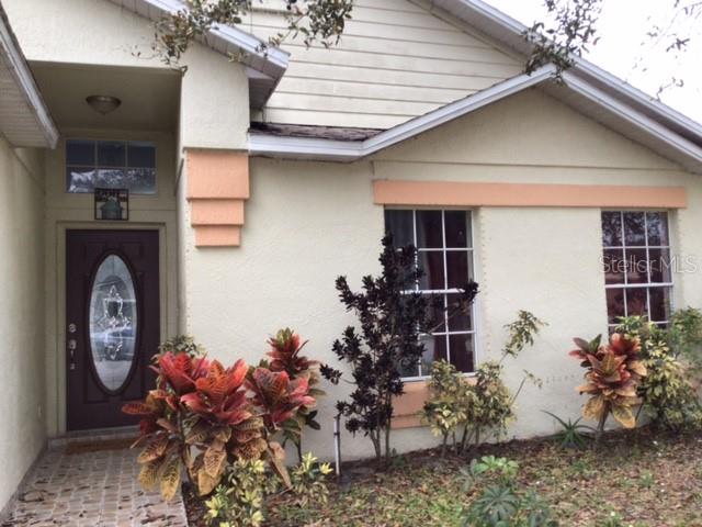 AColonFLRealtor's tweet photo. Ready to upgrade? Impeccable 3 BD/ 2 BA in Kissimmee has it all. Call/text/DM me!  https://t.co/cZMVSPndp9 https://t.co/gkccNF7gyT