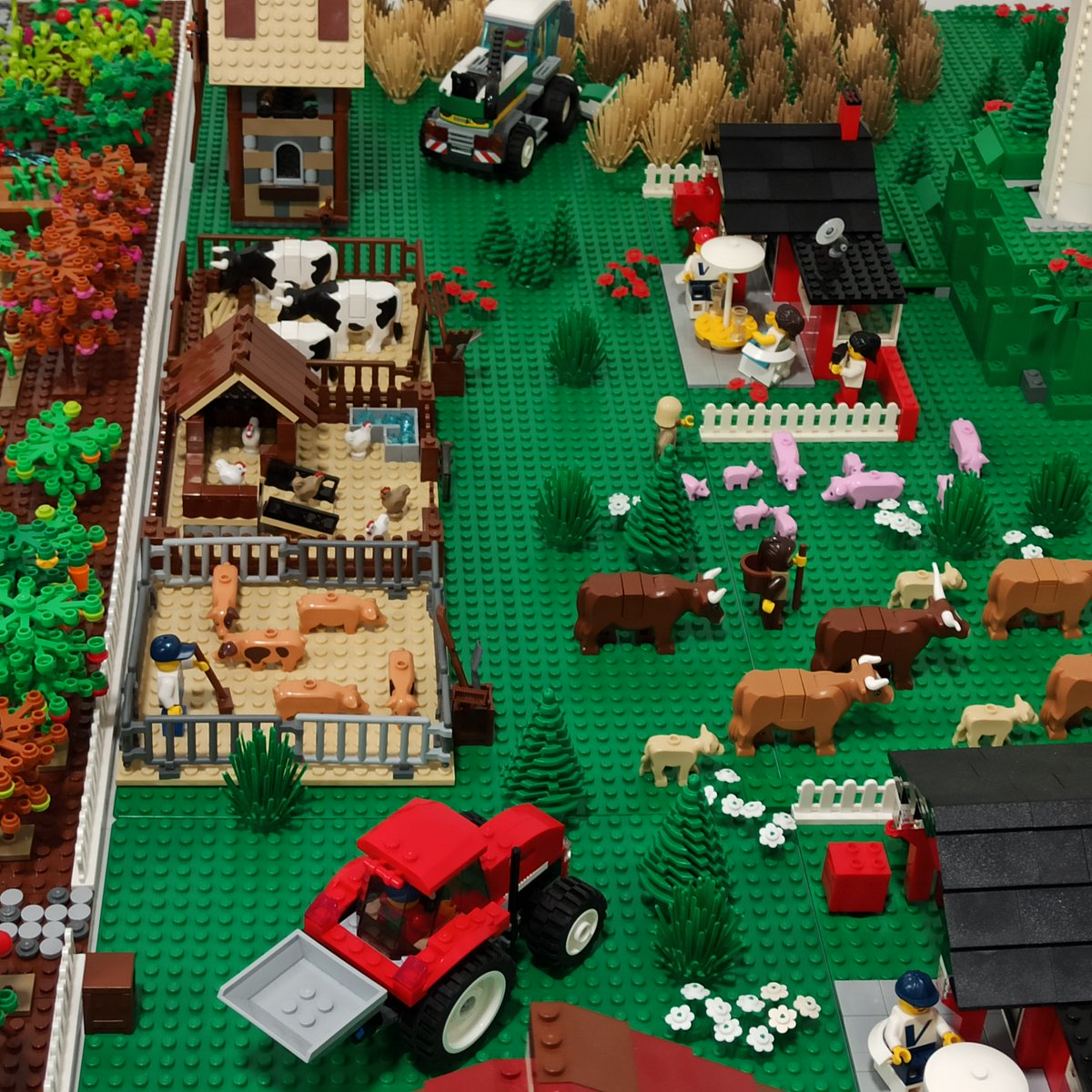 AFOLbarcelona's tweet photo. 🧱Fins dijous 06/04, Fira del col·leccionista de #Playmobil i #LEGO a #Calafell.

#AgendaLEGO #AFOLbarcelona #Barnabrick #legobarcelona #afol #rebuildtheworld #toy #toyphotography #legophotography #TurismeCalafell #VisitCalafell https://t.co/QevqF7NPGb