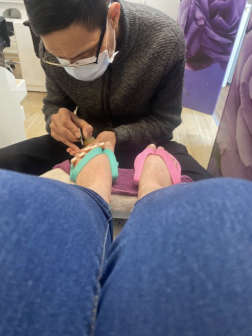 Had a little pamper today, whoever wants to treat me &pound;60 PayPal sophiadelane@hotmail.co.uk and get a<a href="/tag/sandy"class="tags"><span>#sandy</span></a><a href="/tag/olivianewtonjohn"class="tags"><span>#olivianewtonjohn</span></a>