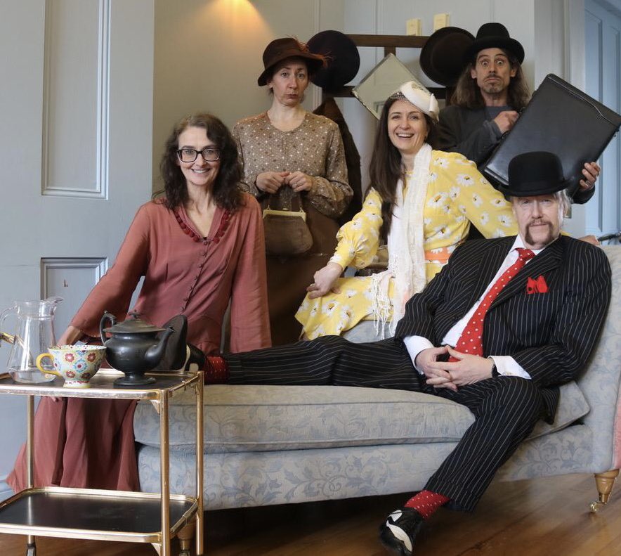 naomi_actor's tweet photo. Opening a week today. 🥰
Anton’s Shorts @AlmaBristol Tue 11th - Sat 15th April. #AntonChekhov #BristolActor #actorslife https://t.co/tllB8ol7dN