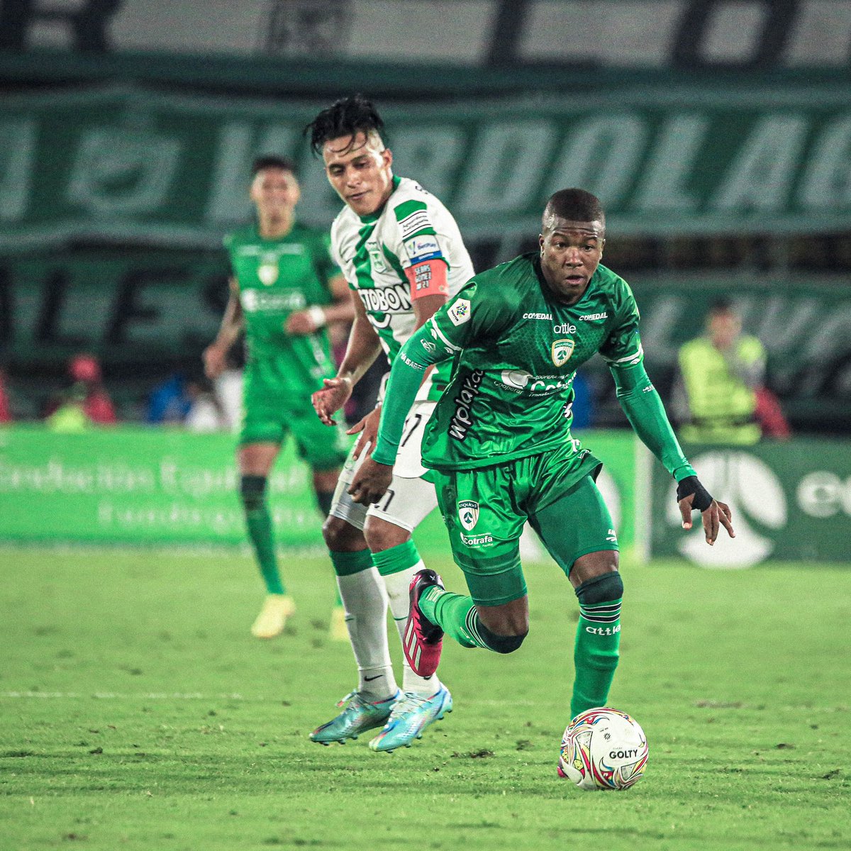 fchaverra13's tweet photo. Cuando pones todo tu esfuerzo, Convicción,Fe y Trabajo, Las cosas comienzan a mejorar y a resolverse ⚽️🙏🏾 https://t.co/7vYSOez2sr