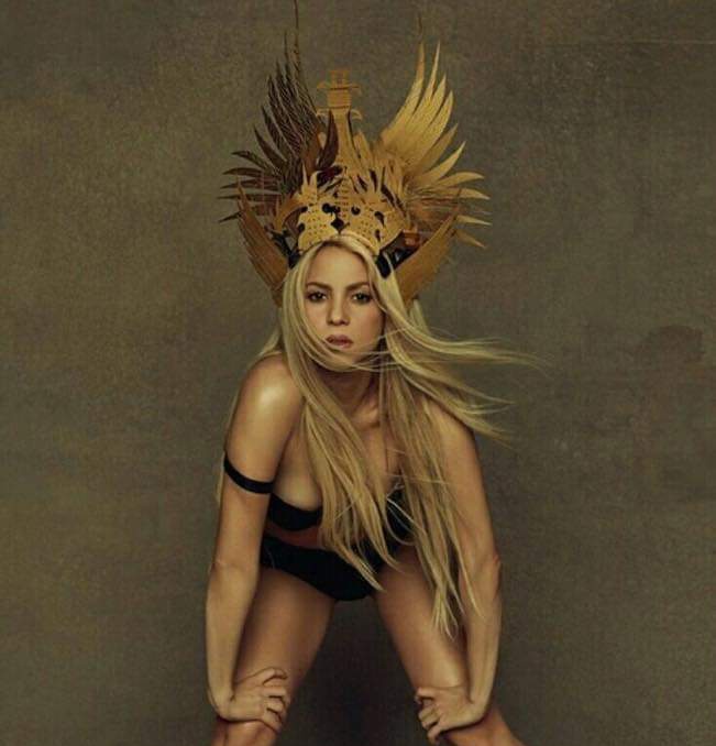 Cuando hasta Spotify te apoya: la plataforma ha creado una playlist con la leyenda, orgullosa de ser latinoamericana y en la portada Shakira, todo ésto en apoyo a los comentarios xenófobos de Piqué hacia ella y sus fans. No te metas con la reina latina 👑