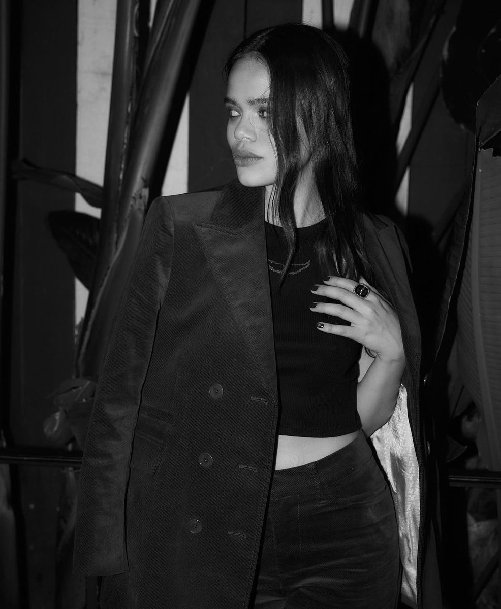 mousepyles's tweet photo. NEW | @maliapyles attending Zadig &amp; Voltaire &amp; Harpers Bazaar Celebrate LA at San Vicente Bungalows in West Hollywood, California 27/10/22

#PLLOriginalSin #MaliaPyles https://t.co/uw9XXb4bHc