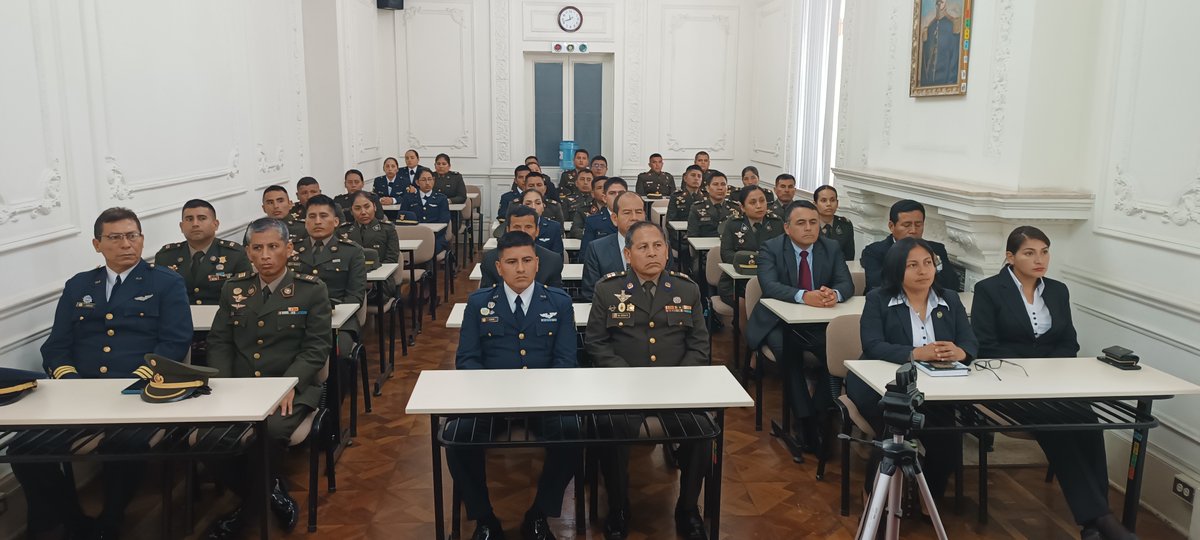 Centro del Derecho Internacional Humanitario tweet media