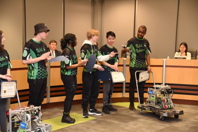 Congratulations to <a href="/RebelsSHHS/">SHHS Rebels</a> Rebel Robotics teams! Both teams qualified for the <a href="/VEXRobotics/">VEX Robotics</a> World Championships, and one of these teams took home a first place finish in the State Championship.