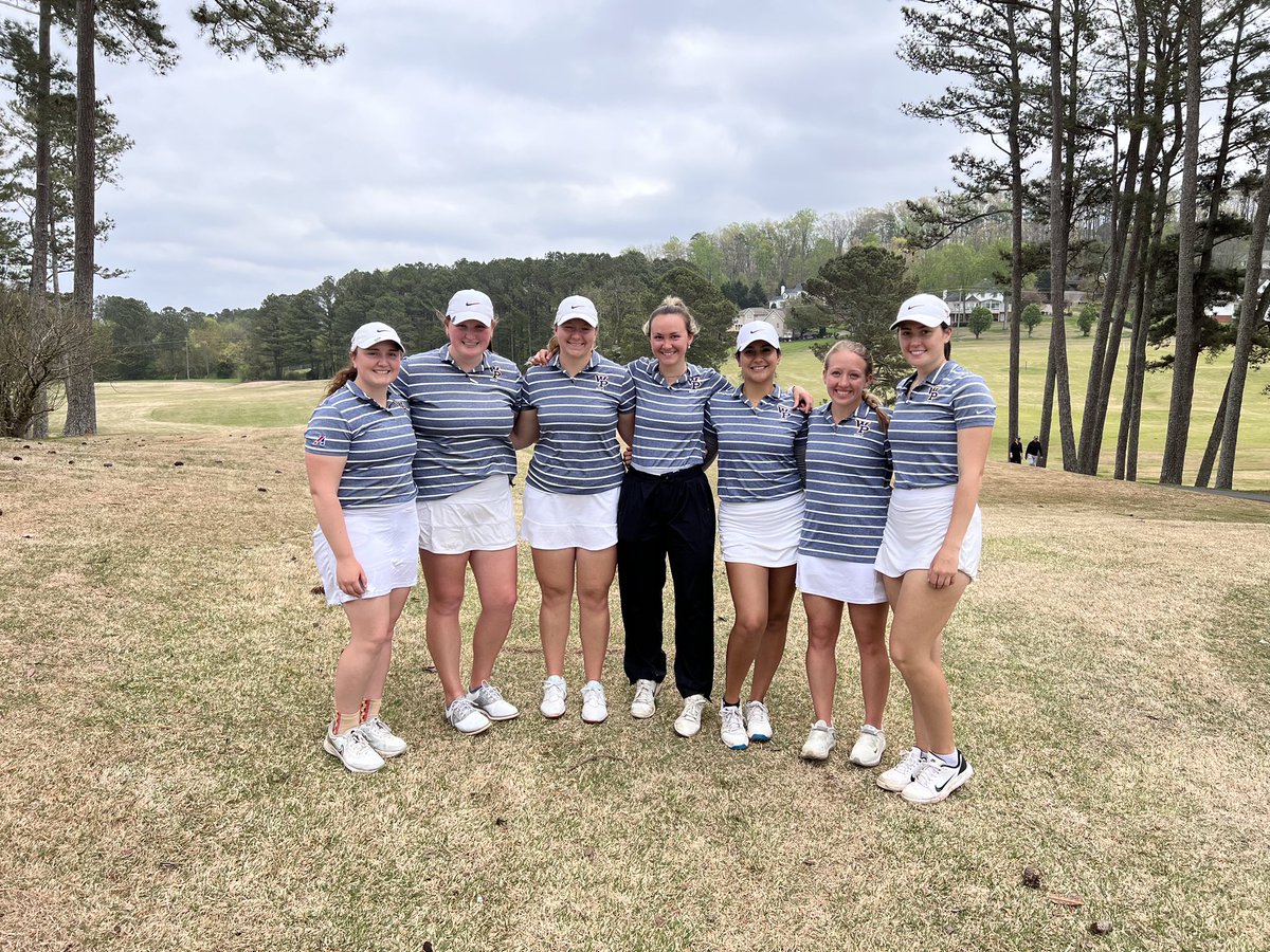 WPUWomensGolf's tweet photo. Round 3️⃣ of the Roadrunner Invitational is complete.
We look forward to our next tournament starting April 17th in Oskaloosa!
#MakingOurStatement https://t.co/wGrgeoxhKE
