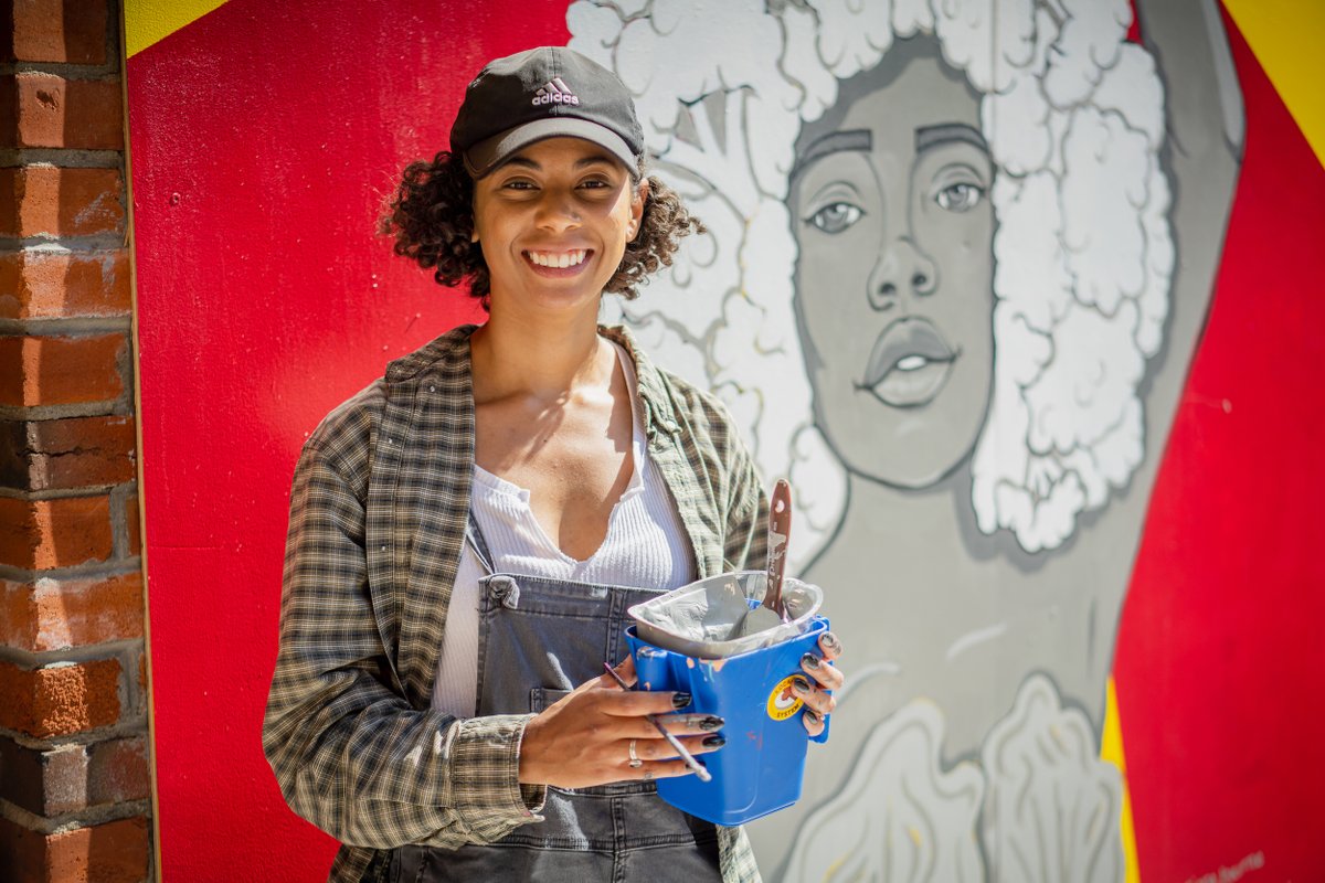 bouldercolorado's tweet photo. Boulder Arts Week starts this Friday!
There are many ways you can participate, including:
🚶♀️ Art walks
🎭 Performances
📢 Lectures
🎨 Workshops
✨ And more!
Details at https://t.co/WJwHaEwG7c
#boulderartsweek #baw2023 https://t.co/bGugmqu41u