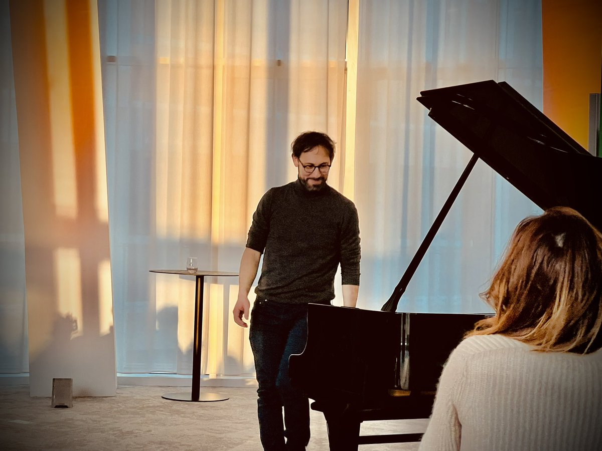 Un temps d’échange exceptionnel avec <a href="/yaronherman/">Yaron Herman</a> sur la créativité et ses implications à <a href="/PariSanteCampus/">PariSanté Campus</a> ! 🎼 💡 Bravo et merci <a href="/AntoineTesniere/">Pr Antoine Tesniere</a> pour ces initiatives qui mêlent #science, #réflexion et ouverture d’esprit au delà du quotidien 👏