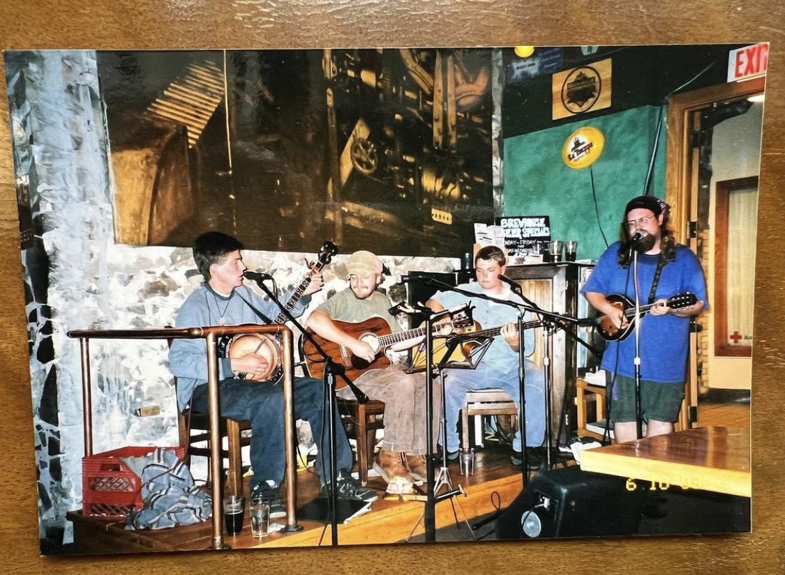 Trampled by Turtles tweet media