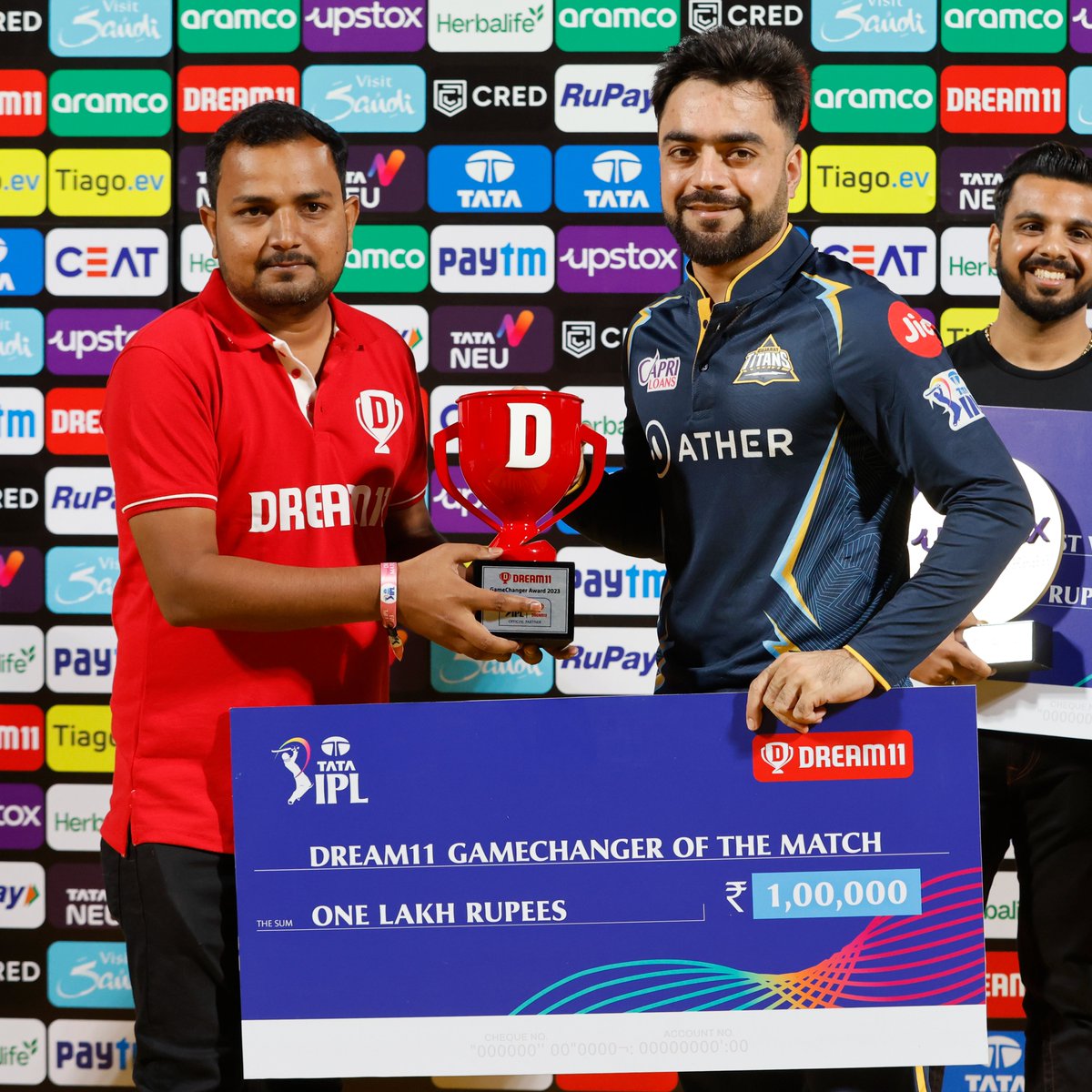 IPL's tweet photo. In Match 7️⃣ of #TATAIPL between #DC &amp; #GT

Here are the TIAGO.ev Electric Striker, Dream11 GameChanger &amp; RuPay On-The-Go 4s of the match award winners 👏

@Tatamotorsev | #Tiagoev | #Goev
@Dream11 | #SabKhelenge
@RuPay_npci | #RuPayCreditonUPI | #BeOnTheGo https://t.co/5QrKvtvdDQ