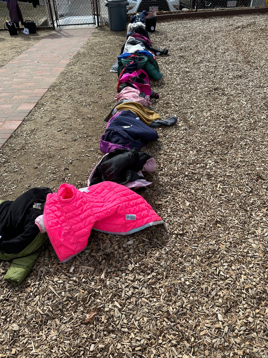 Signs of SPRING WEATHER on the BBC playground today!  ☀️ <a href="/HopedaleBBC/">Hopedale BBC</a> <a href="/kpoissonbbc/">Kristen Poisson</a>