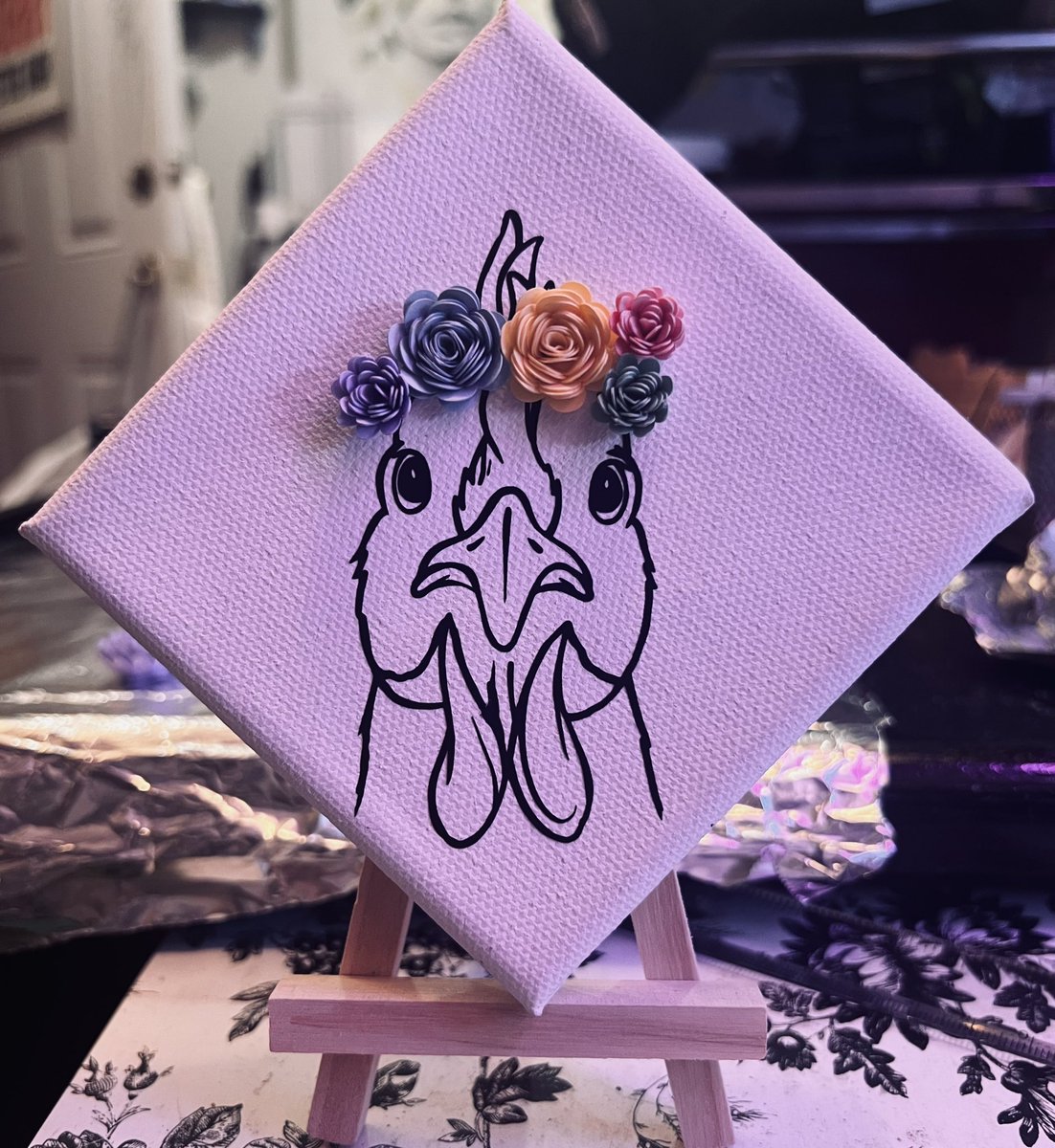 DFTBAntonia's tweet photo. Animals with flower crowns on 4x4 mini canvases, just in time for Easter 🐣 more coming soon! #cricut #cricutcrafts #papercrafts #rolledflowers #flowercrown #eastercrafts https://t.co/uCVo0OBemJ