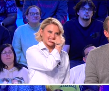 sbicht21's tweet photo. Il faut manger avant l'émission hein miss... https://t.co/vgtFHqcNJq