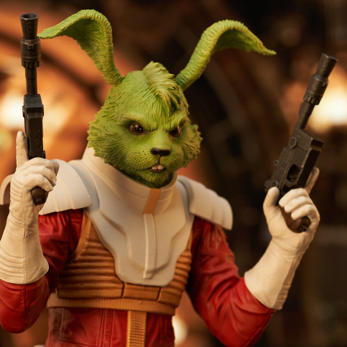 coleccioniswspn's tweet image. Mas imagenes de la nueva Estatua de la línea #PremierCollection de Gentle Giant del personaje de los cómics  Jaxxon y es exclusiva de la #starwarscelebrationlondon 

⭕️Escala 1:7
⭕️Limitada a 1.500 uds
⭕️Precio 200$

#gentlegiant #jaxxon #starwarsstatues #starwarscomics