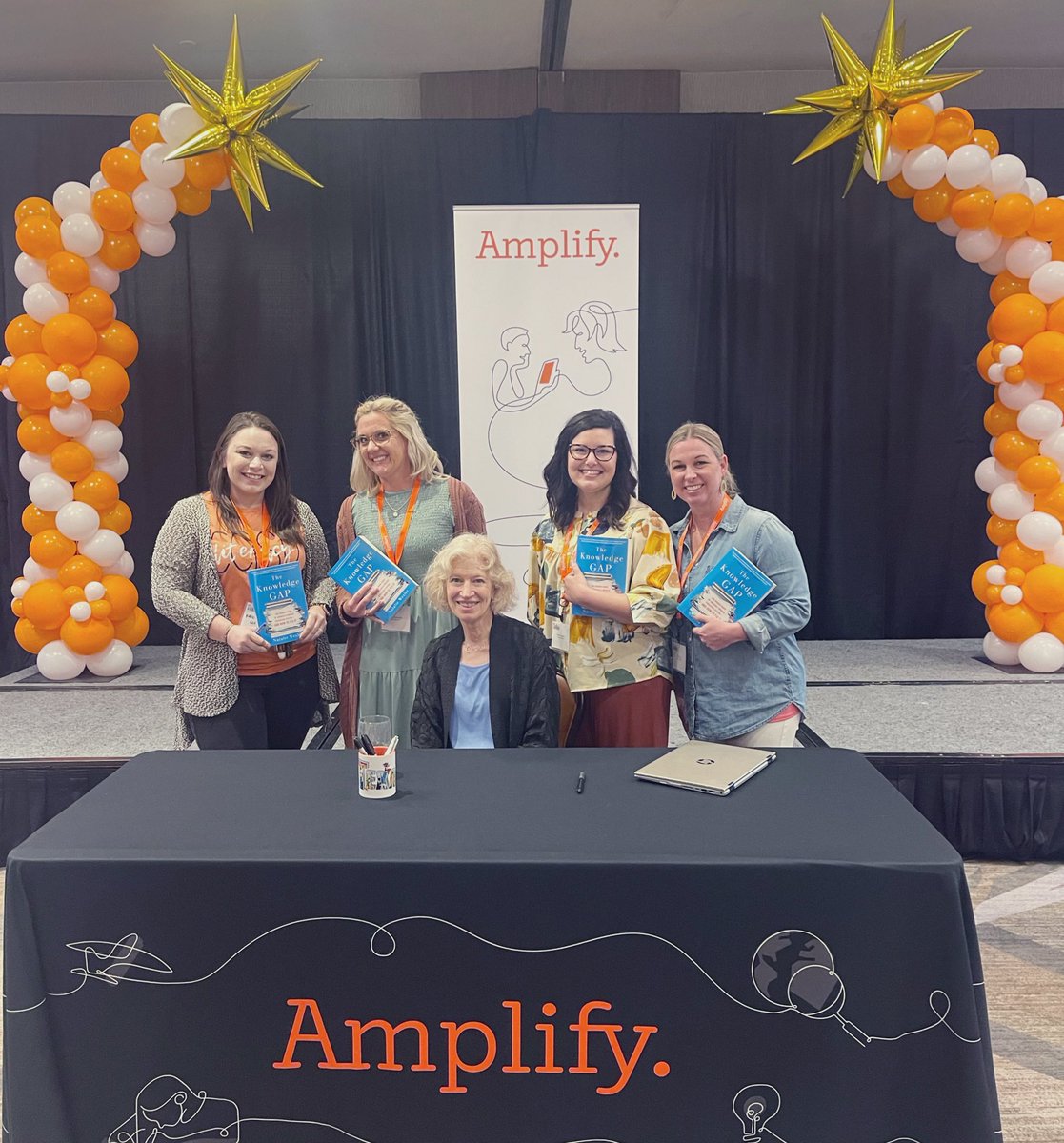 Deepening my knowledge today about knowledge building curriculum!  Susan Lambert & Natalie Wexler presented research & shared actionable steps! So thankful for this opportunity to learn from experts & hear about resources aligned to research!  @Amplify  @natwexler @ccisdlearns