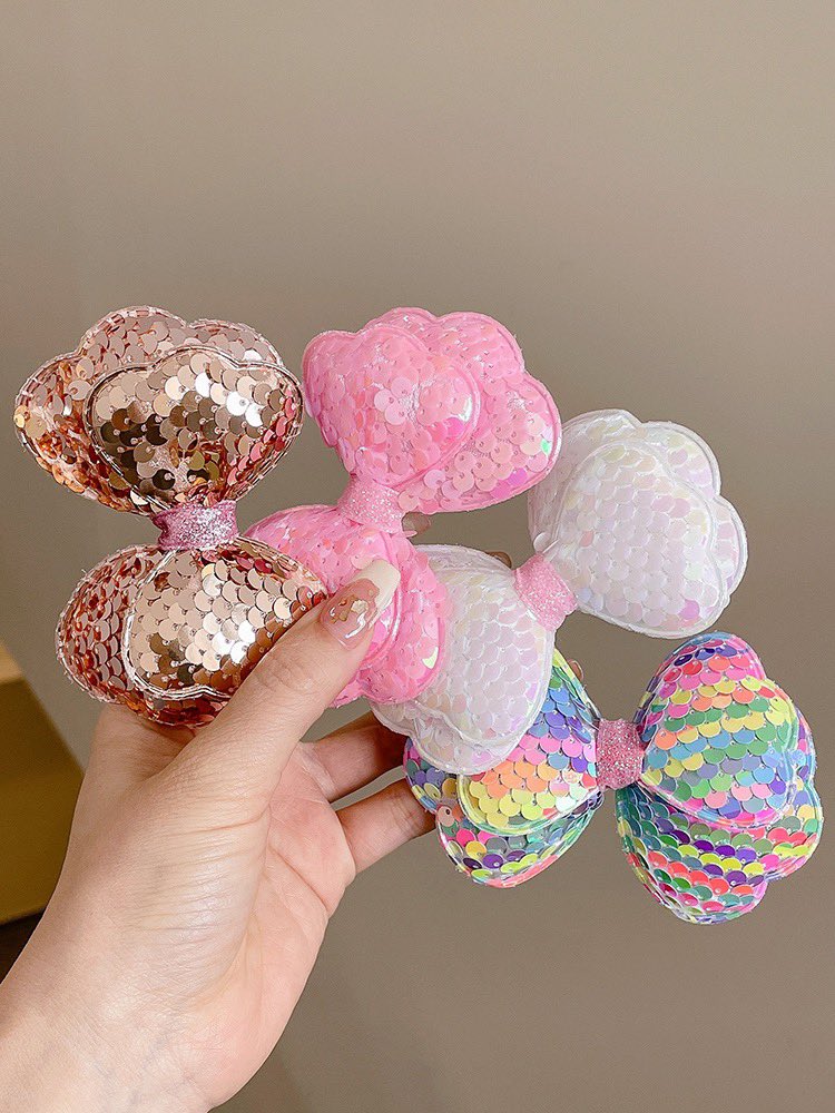 TeaTimeWorkshop's tweet photo. ʙᴏᴡ ʙᴏᴡ🎀
#teatimeaccessories #hairaccessories #hairbows #hairbands #hairclips #scrunchies #handmade #tuesday https://t.co/66cSWx6IGm