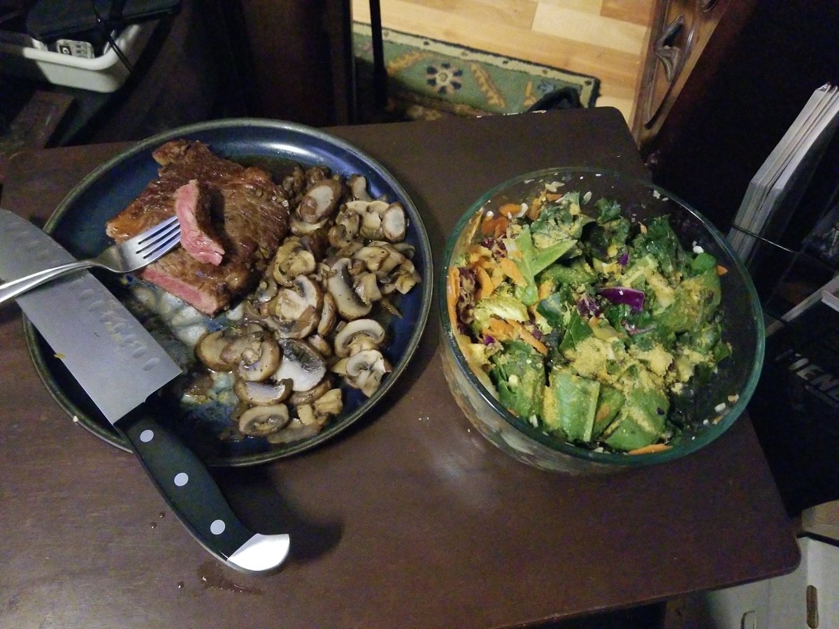 I am mighty hungry today.
Medium-Rare ribeye with sautéed mushrooms, red onions and garlic. Big ol salad with red cabbage, collards, bib lettuce and kale topped with blue cheese, nutritional yeast & old family recipe olive oil based dressing
#OMAD #OneMealADay #FeedtheBeast