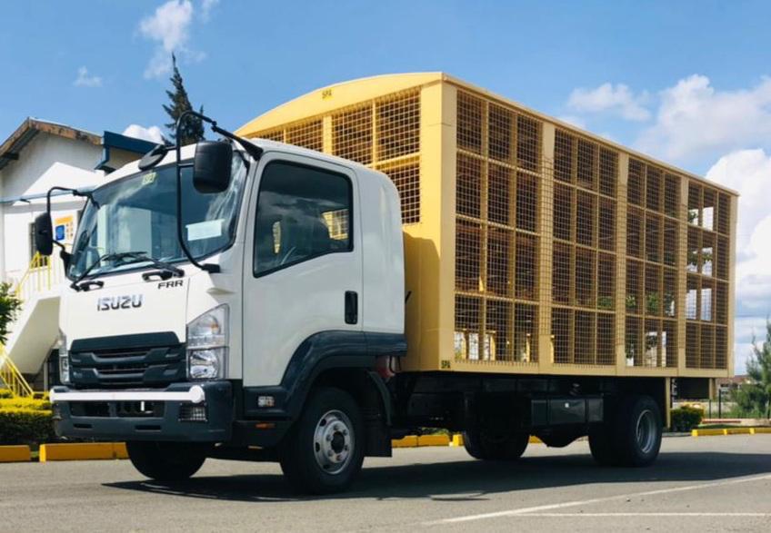 official_kemboi's tweet image. ISUZU FRR 90N - 11 TON&apos;S

#Description;11 ton GVW Cargo Truck
#EngineModel;4HK1-TCC,
Diesel 4 cylinder common turboch with intercook.
Displacement L; 5193
Emission; Euro 2
High altitude fuel Compensator
Heavy duty radiator
#KeyDimensionsWeight;
Cab Chasis Mass 3120 Kg..