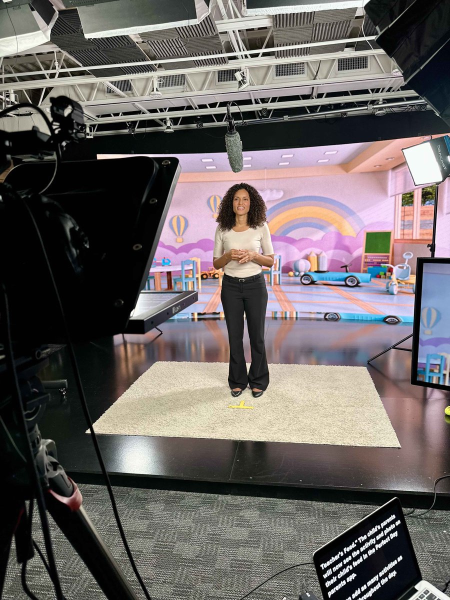 ngfilms's tweet image. 📷 Great video shoot in our Orlando LED Volume with @calcanothomasfamily for a new childcare app under development. 📷
#childcare #ledvolume #studioproduction #orlando #florida #orlandovideographer #childcarecenter #actress #models #videoproduction #bts #videobts #studiogrind