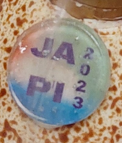 VbAdj's tweet photo. RDV demain pour la JAPI 2023! #JAPI2023
Une surprise made in @EscoffierLp!😉 @CardieNice @cbf0683 https://t.co/shhblnYsdy