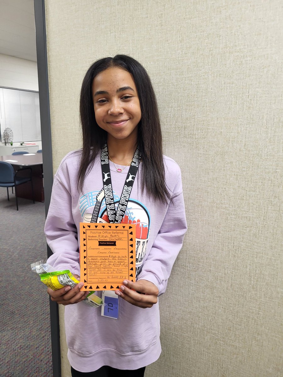RMSRavens's tweet photo. Positive Office Referral for A'Mya! Congratulations! Great Job being cooperative, showing responsibility and empathy to your classmates. We are so proud of you! #RVMS #positiveofficereferral #WEARE #ROCKVALE https://t.co/xp3MiA6GNK
