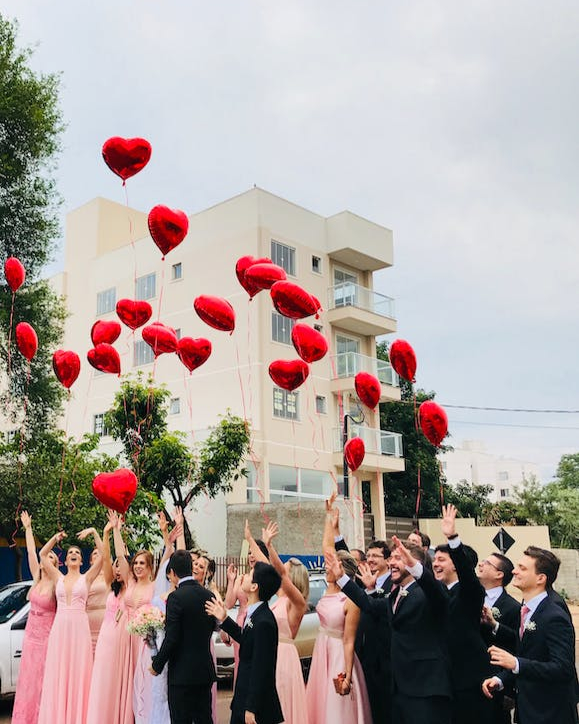 FBFW_weddings's tweet photo. Are you planning to have balloons on your special day?🎈❤️ 

#wedding #weddings #weddingstyle #weddinginspiration #weddinginspo #bride #love #weddingdress #weddingphotography #weddingphotographer #weddingday #weddinginspiration #photography #weddingmakeup #weddingplanner  #prew https://t.co/1NhOxbDZmv