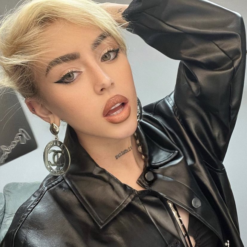 — Nicki Nicole para el reality de Netflix “La Firma”. 

<a href="/byferggie/">Ferggie</a> via post de ig.