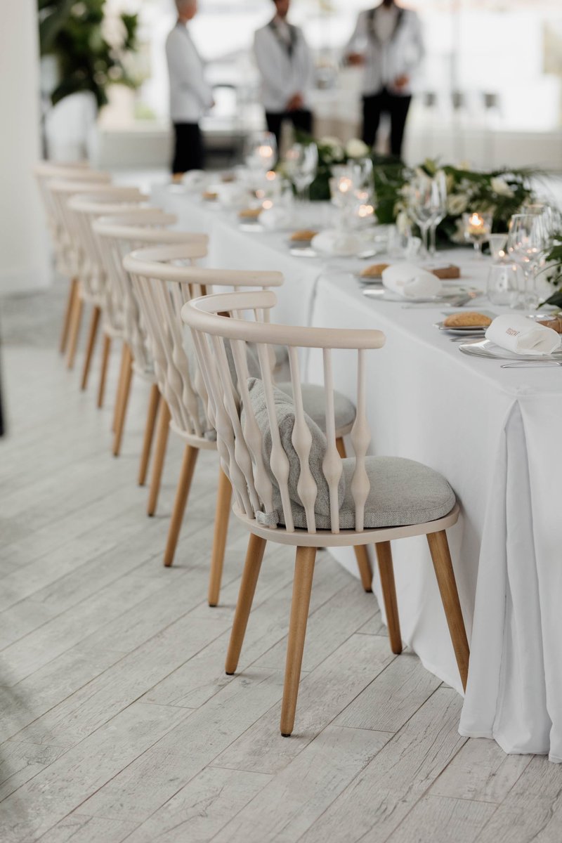 licandroWP's tweet photo. A fresh #tropicalwedding style for a 5* #hotelwedding #banquet in  #tenerife @gfhoteles 

https://t.co/SSbmt8RLUU 

#licandroweddings #weddingplanner #wedding #weddingday #gfvictoria https://t.co/N6aNZ9dHGI
