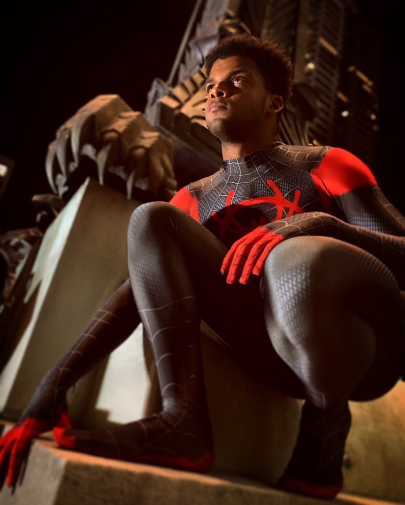 kingsmiles0123's tweet photo. #spiderverse #webstream #spidersona https://t.co/x4ZWaqqQxl