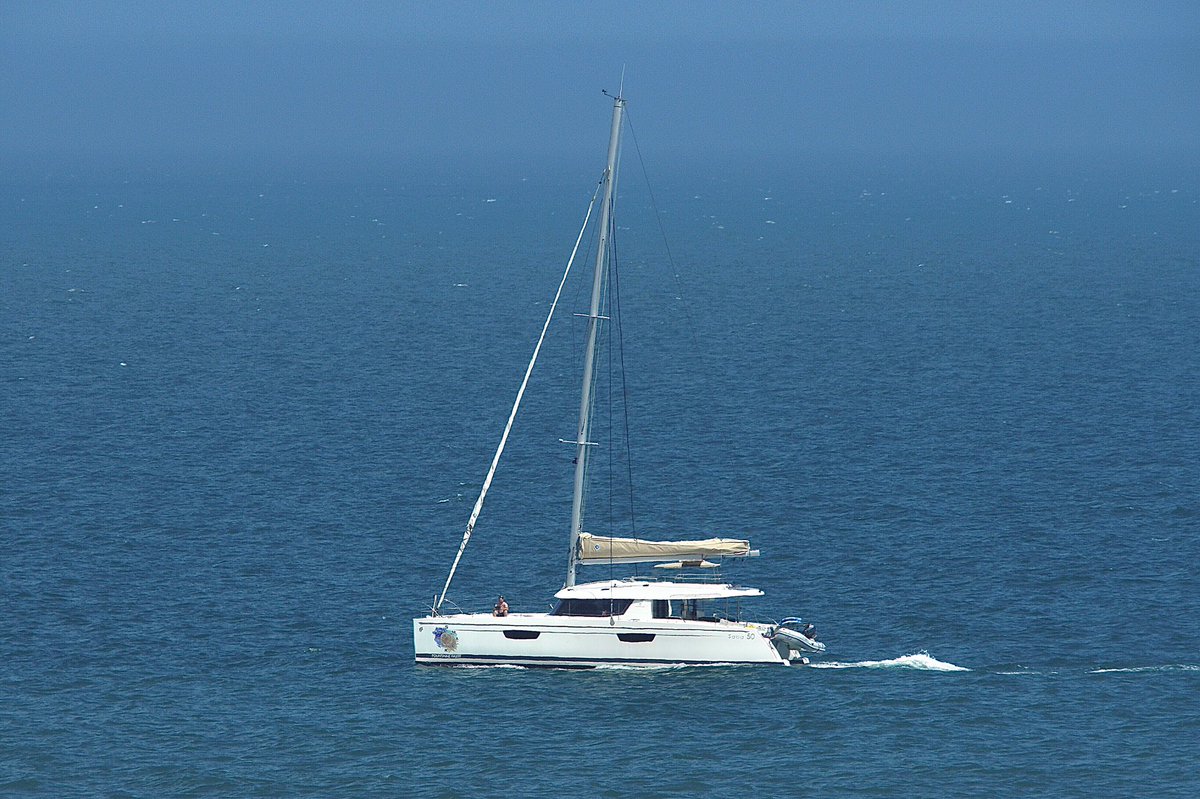 johnmorgan726's tweet photo. A #FountainePajot #saba50 sailing catamaran. https://t.co/dhpHetzmXW
