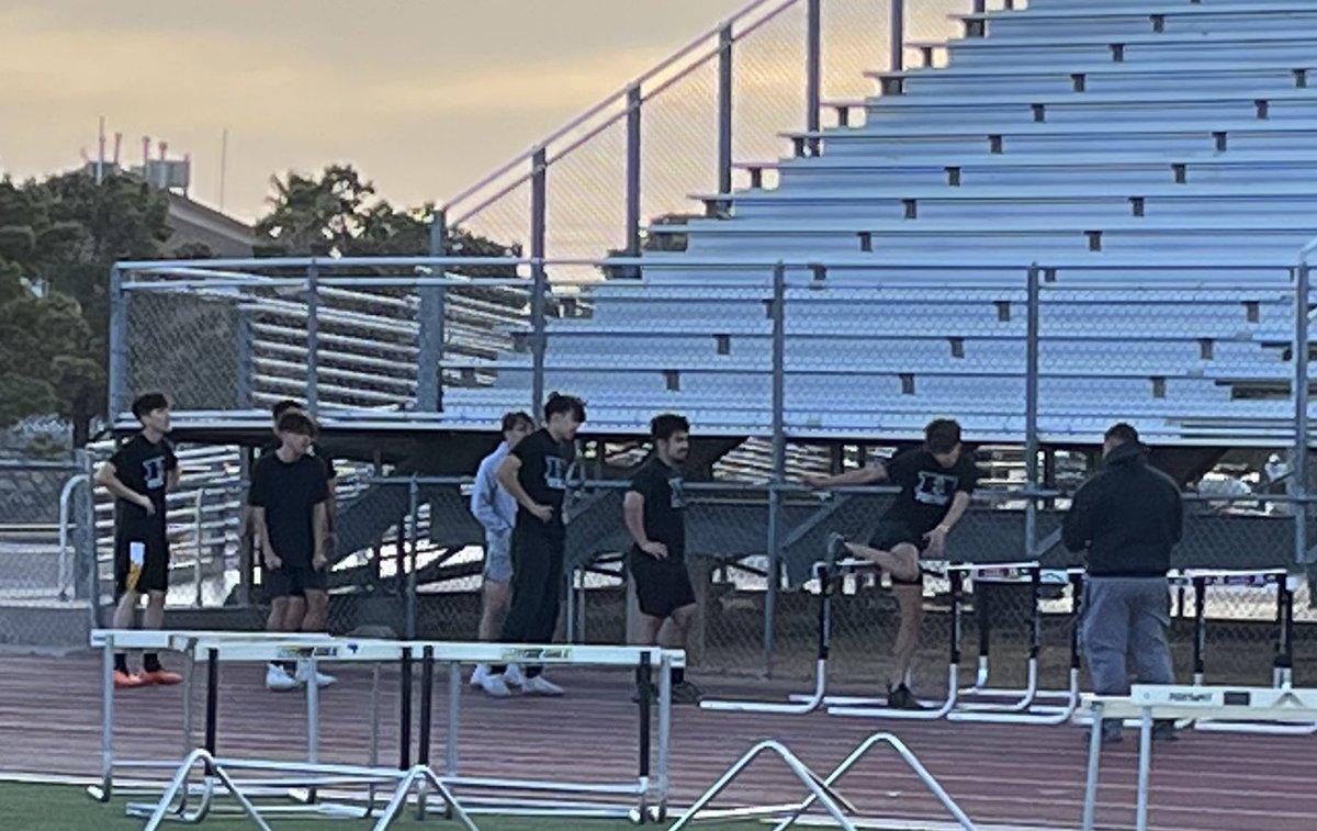 Getting the work in. 27 DAYS UNTIL SPRING FOOTBALL! #RiseAndConquer